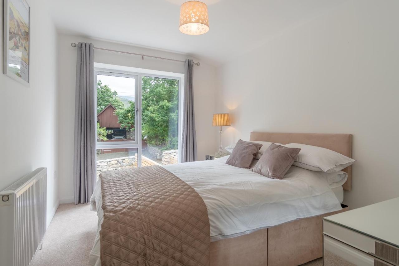 Snowdon Let, Brand New In The Heart Of Holiday home